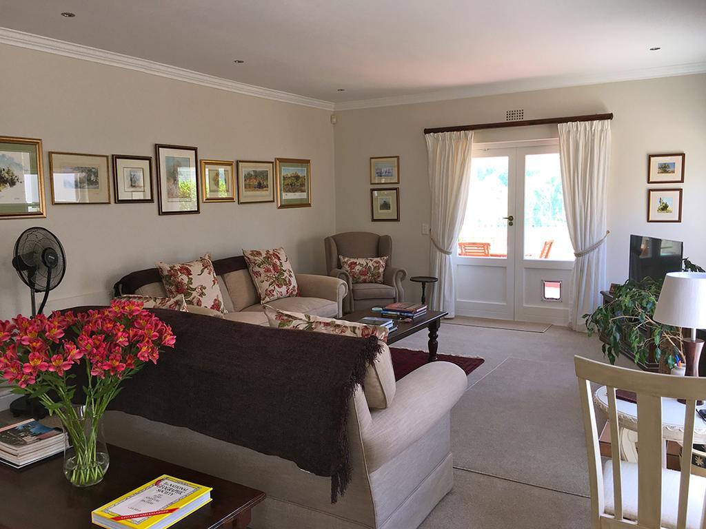 Majini Guesthouse Sweet Valley Екстериор снимка