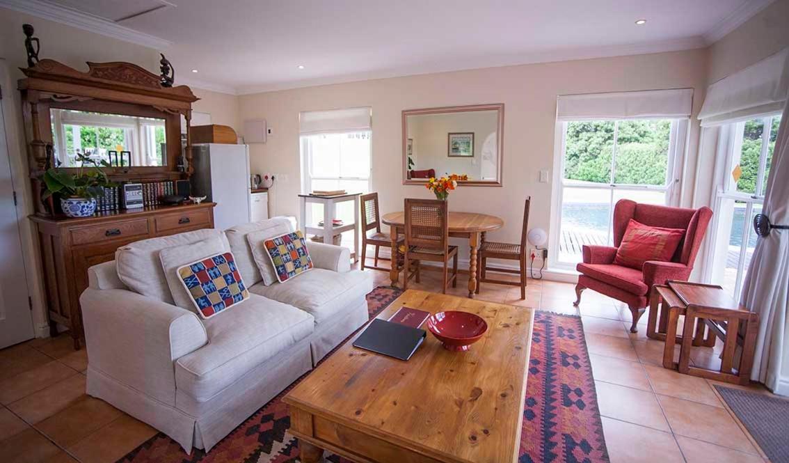 Majini Guesthouse Sweet Valley Екстериор снимка