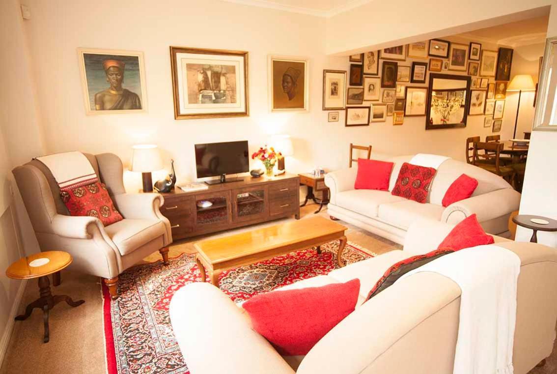 Majini Guesthouse Sweet Valley Екстериор снимка